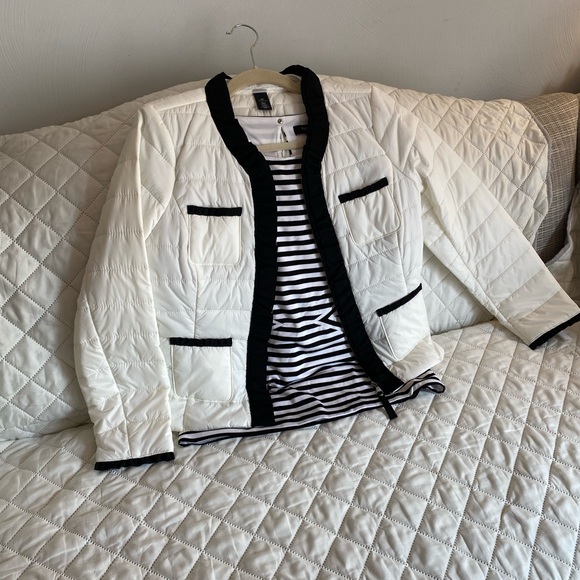 NWT quilted jacket - Picture 3 of 12